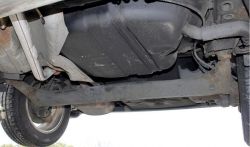 Toyota Corolla E12 lewarowanie - miejsce na podpórki Toyota Corolla E12 lewarowanie - miejsce na podpórki