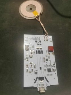 GiM RGB Wireless Charging - brak ładowania indukcyjnego i LED, co sprawdzić?