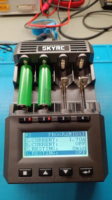 LiitoKala Lii-S2 - Ładowarka akumulatorów dla każdego. Krótki opis, dużo zdjęć.