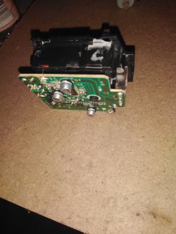 Jak przylutować kabelek anteny do pilota RC? Zdjęcia w linkach.