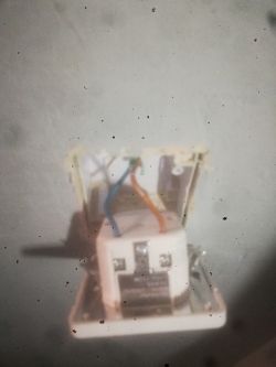 Jak podłączyć czujnik ruchu CR4 LED GTV