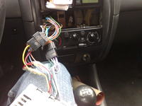 Jakie nagłosnienie do auta na tył (tuba ,skrzynia basowa?)