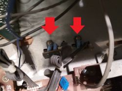 Wnętrze starej wieży Sanyo DC-X300 Wnętrze starej wieży Sanyo DC-X300