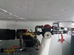 Instalacja co a teraz jeszcze podłogówka czy dobre połaczenie mieszacza ? Instalacja co a teraz jeszcze podłogówka czy dobre połaczenie mieszacza ?