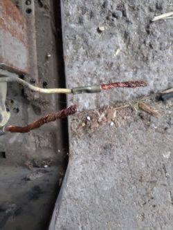 Instalacja elektryczna spawarki. Instalacja elektryczna spawarki.