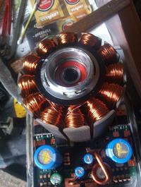 Jak wybić podstawę pompy TRW w Skoda Fabia? Instrukcje i problemy z dostępem