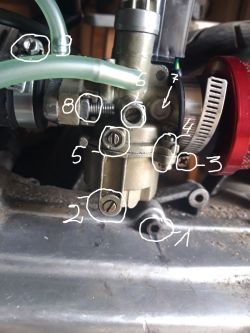 Skuter 2t Peugot Buxy Gaznik/brak mozliwosci regulacji
