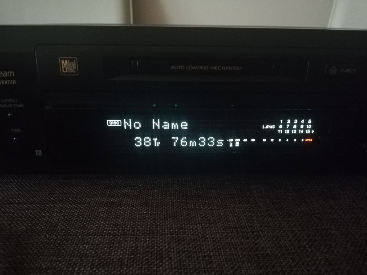 Mini disc Sony MDSJE520 odtwarzanie muzyki w formatach LP2 i LP4