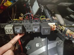 Audi 100 C4 2.0E AAD Nie działa pompa paliwa po renowacji kabli