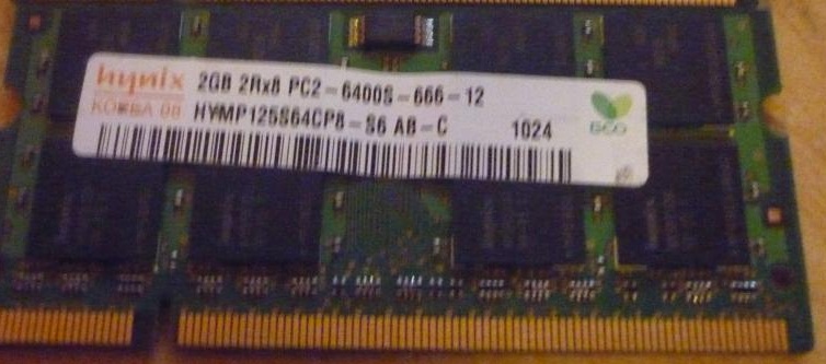 Toshiba NB500 - BIOS nie widzi nowej pamięci RAM 2GB Hynix 2Rx8 PC2-6400S