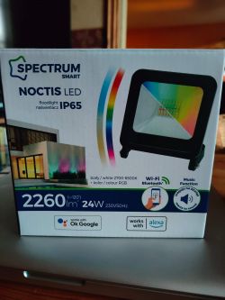 Spectrum Smart Noctis LED Floodlight Box Box of Spectrum Smart Noctis 24W LED floodlight.