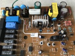 Bosch KAN60A40/02 - Nie włącza się, spalony bezpiecznik