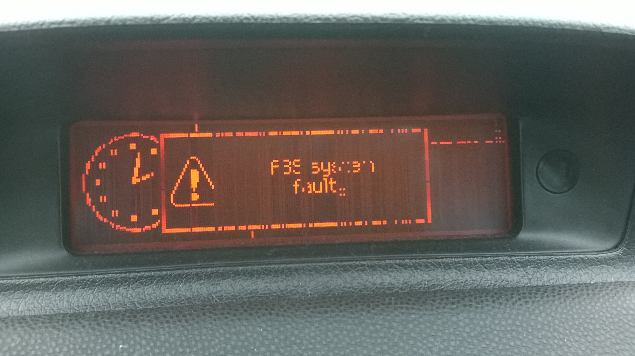 Peugeot 307 SW Pompa abs nie wyłącza się. Komunikaty