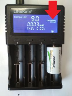LiitoKala Lii-PD4, uniwersalna ładowarka: Li-Ion, Ni-MH/Cd, LiFePO4 LiitoKala Lii-PD4, uniwersalna ładowarka: Li-Ion, Ni-MH/Cd, LiFePO4