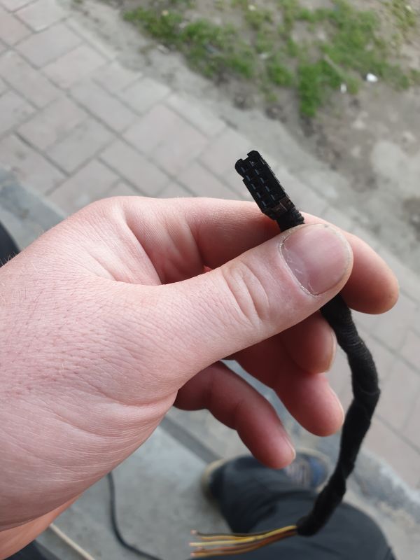 Audi a4 b5 1.6 dał 1996 adp - Montaż oryginalnego termometru