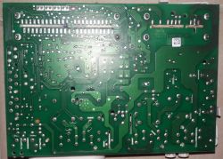Indesit IWD 61051 buczy, nie pobiera wody - co sprawdzić?
