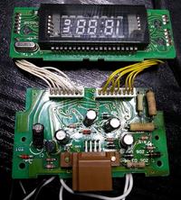 Nissan Maxima 3,5 - Znaczenie symboli na płytce zegara, brak wyświetlania