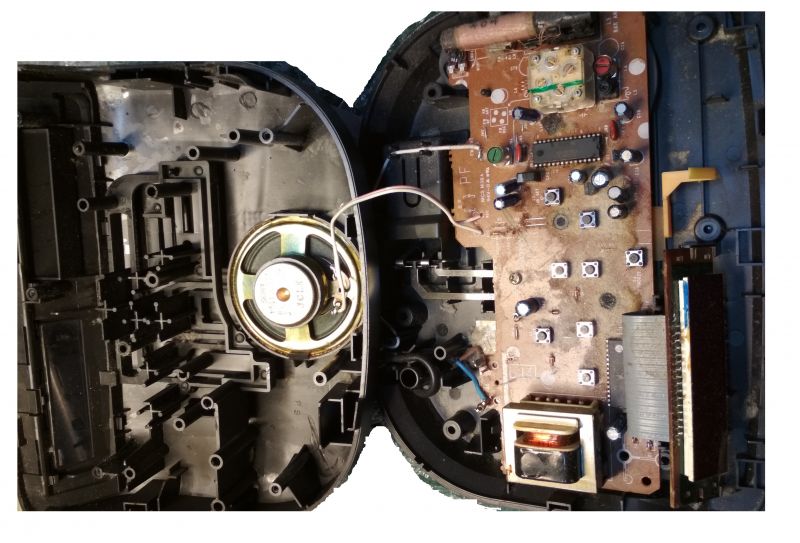 Radiobudzik Sony ICF-C360: wnętrze oraz naprawa, nie można włączyć