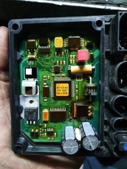 Audi Q7 4L0 - Webasto Thermotop Z/C błąd 01414 pomimo odłączonego wentylatora