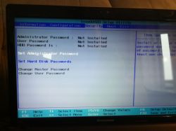 Lenovo G585 - Czarny ekran po wymianie na SSD Adata Premier Pro SP920