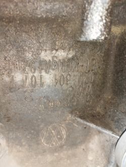 Sprawdzanie kodu skrzyni biegów w Seacie Alhambra - jak to zrobić?