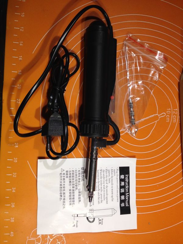 BBT - 580 - półautomatyczny odsysacz cyny z Aliexpress. Poznaj sprzęt zanim podejmiesz decyzję.