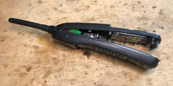 Wnętrze telefonu stacjonarnego bezprzewodowego - Panasonic KX-TC1001 - 1999 rok Wnętrze telefonu stacjonarnego bezprzewodowego - Panasonic KX-TC1001 - 1999 rok