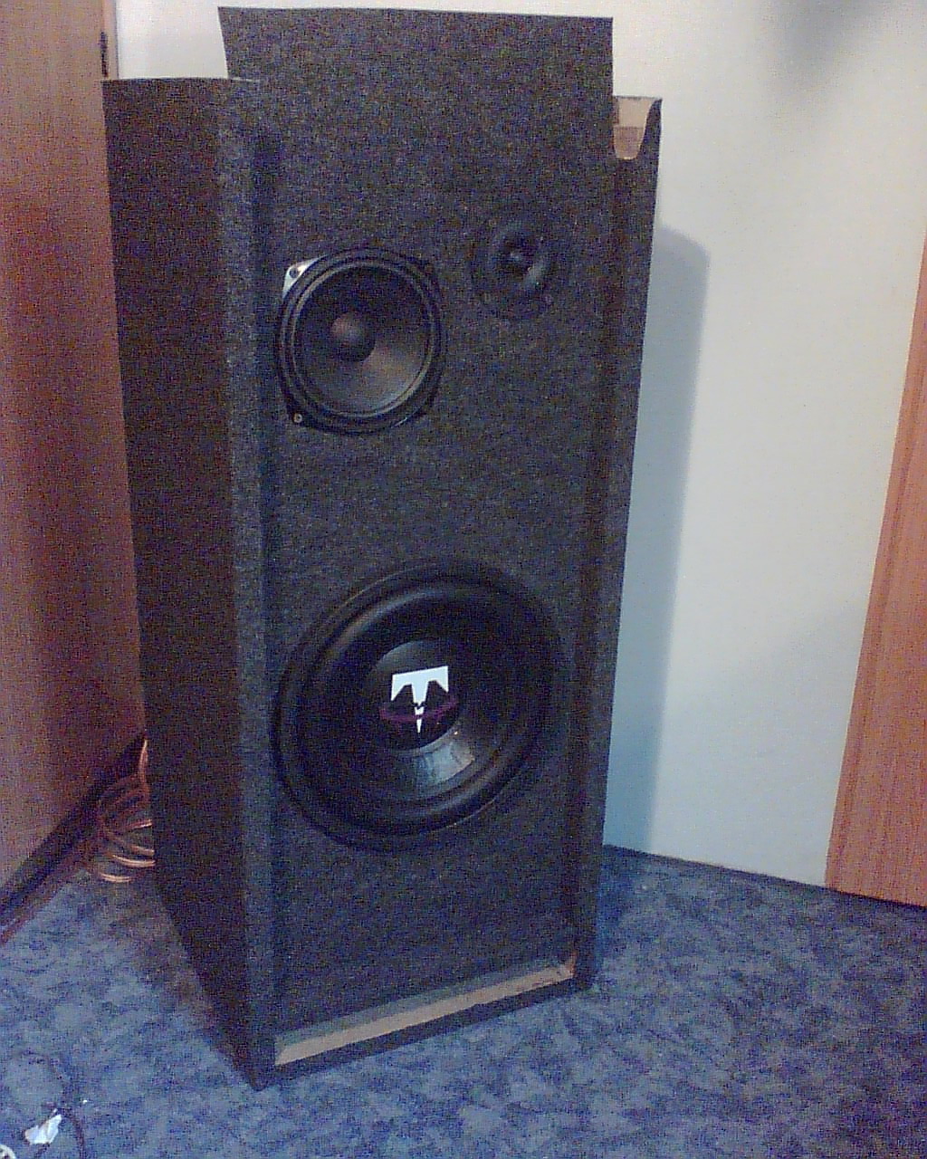 Jaki głośnik 30 cm do obudowy ok 50l