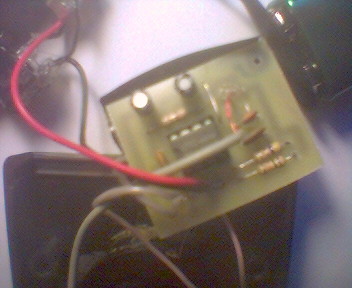 Głośnik do MP3 + ładowarka