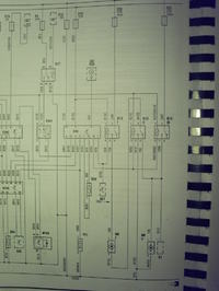 Citroen Berlingo - Wentylator na chłodnicy chodzi cały czas.
