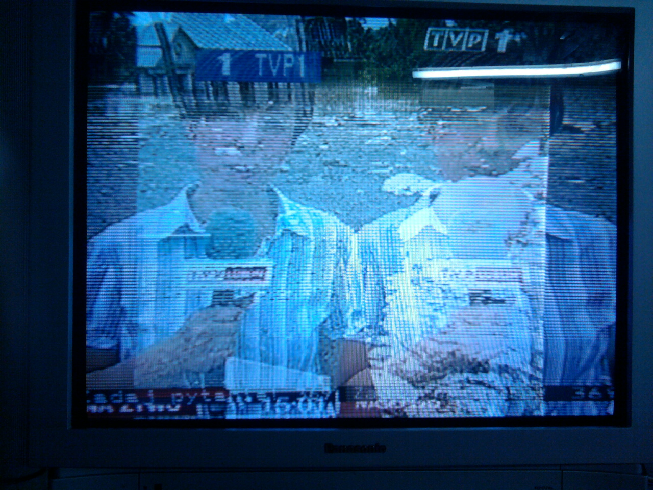 ❥´-Panasonic______.決まりました(ᵔᵕᵔ˶) TV Panasonic TX-29PS12P, chassis cp830,postrzępiony obraz.