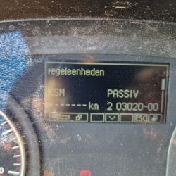 Wyświetlacz samochodowy z napisami regeleeenheden, KSM, PASSIV.