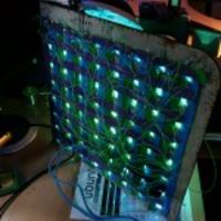 Wyświetlacz 32x16 LED RGB z piłeczek do ping-ponga. Wyświetlacz 32x16 LED RGB z piłeczek do ping-ponga.