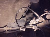 Audi A4 B6 - Niepodłączony kabelek przy kole, do czego służy?