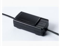 Wymiana żarówek halogenowych 10W 12V na LEDowe z barwą zimną i ściemniaczem