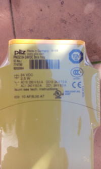 [Sprzedam] Przekaźnik bezpieczeństwa PILZ PNOZ X4 774730