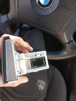 BMW E39 - Jak podłączyć oryginalne radio do tego adaptera?