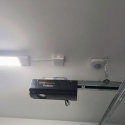 Oświetlenie LED GoodHome Ayllon z czujnikiem ruchu - krótkie działanie przy starcie