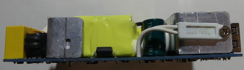 Wnętrze ładowarki USB 75W Green Cell CHARG01