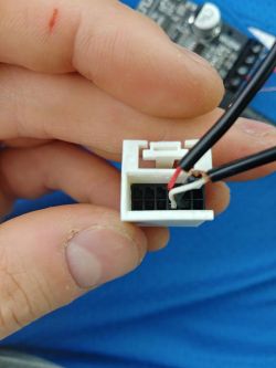 Peugeot 407 RD4 AUX - Podłączenie wzmacniacza bluetooth w celu wzmocnienia sygna