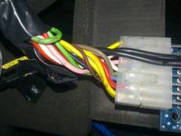 Jak odłączyć autoalarm BASCOP MAX E20 z blokadą pompy w Vectra B?