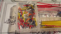 Pierwsze kroki przyszłego elektronika. Podzespoły.