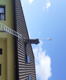 Title: Huawei B818 on Play Network: Best Antenna for 2600 LTE & 1.9 km BTS Distance 