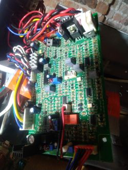 Migomat Weld Master WM IGBT275S - brak podawania drutu, problem z elektroniką