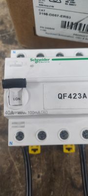 Wyłącznik różnicowoprądowy Schneider Electric 40A, 400V, 100mA z oznaczeniem QF423A