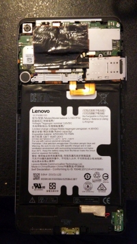 Lenovo Phab 750m - Nawigacja w samochodzie, usunięcie baterii Lenovo Phab 750m - Nawigacja w samochodzie, usunięcie baterii