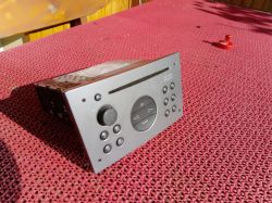 Description of the cube from the factory CD radio from Vectra C 2004