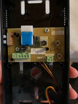 Podłączenie unifonu Cyfral Smart w miejsce starego modelu - instrukcje