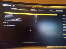 Komputer nie uruchamia się z Ramem wpiętym w slot nr. 1 a w slot nr. 2 już tak.