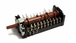 Amica 58GED3.33HZpTaDNAQ(Xx) Schemat podłączenia przełącznika piekarnika.